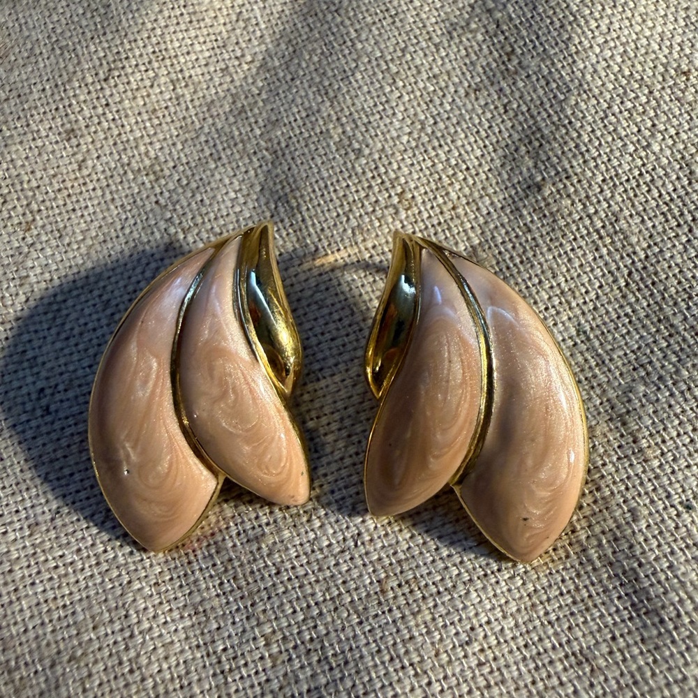 Trifari Gold and Cream Swirl Earrings